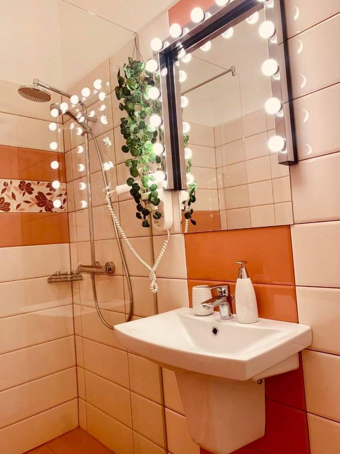 Cinematheque Ultracentral Apartment Nagyszeben Kültér fotó